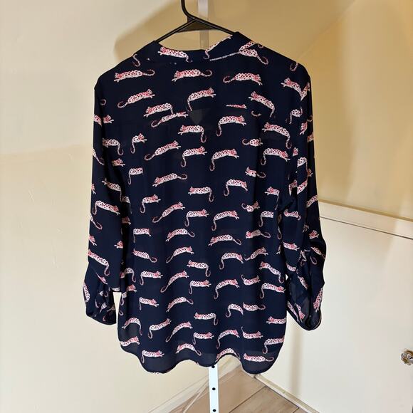 Loft EUC Women's Leopard Utility Blouse Navy Blue Pink Size L - Picture 5 of 6